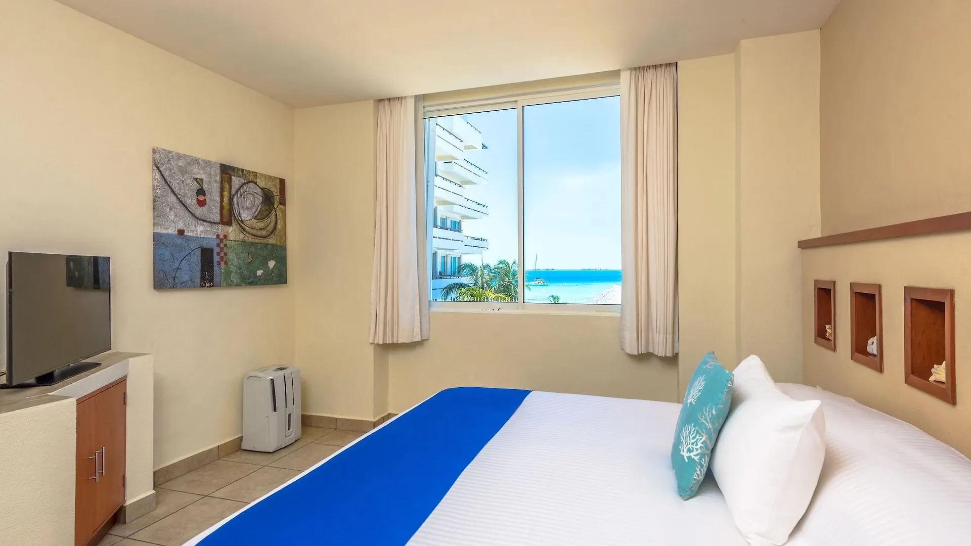 Ixchel Beach Hotel Isla Mujeres
